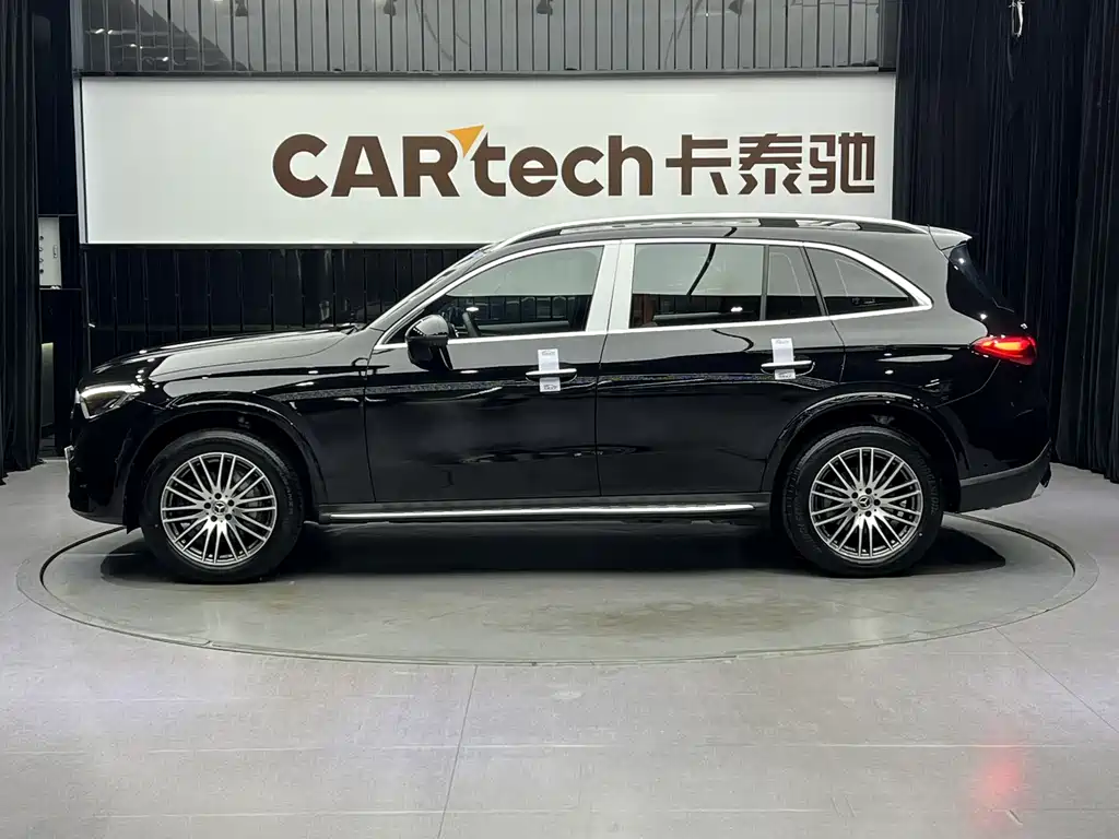 Mercedes-Benz GLC 2024