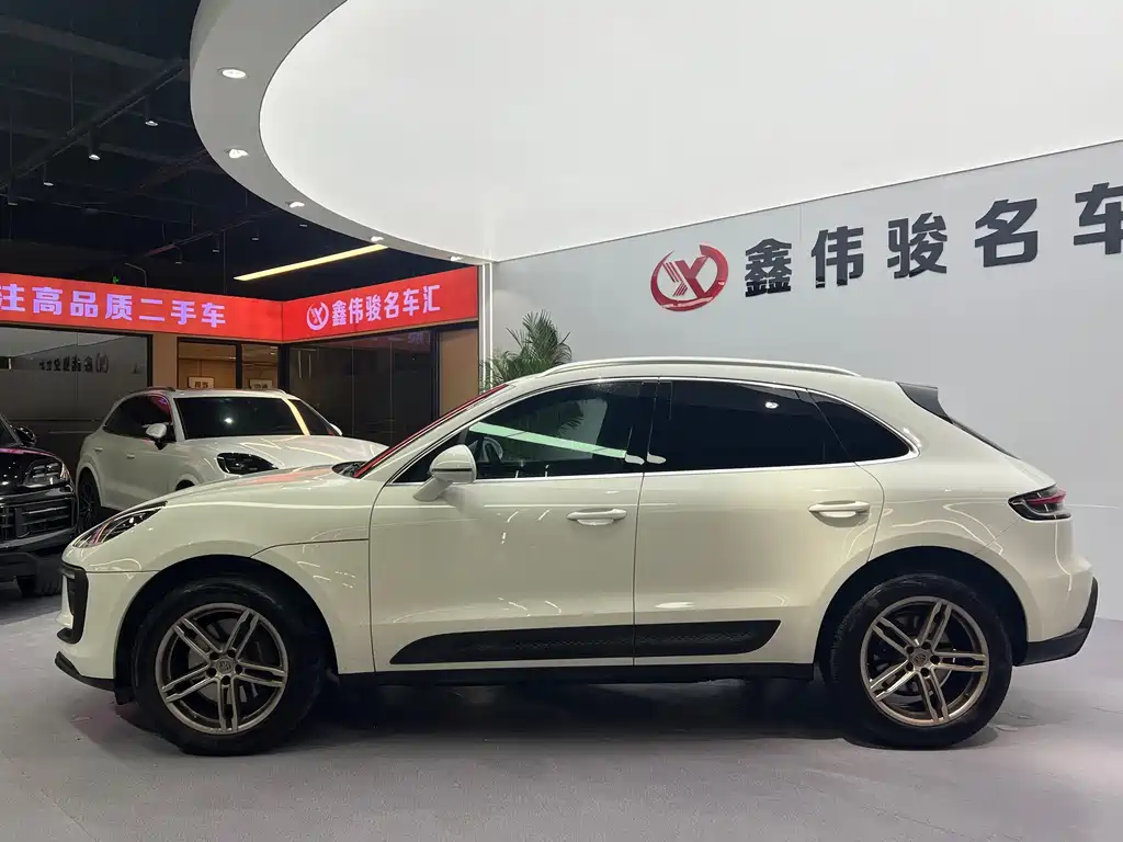 Porsche Macan 2023