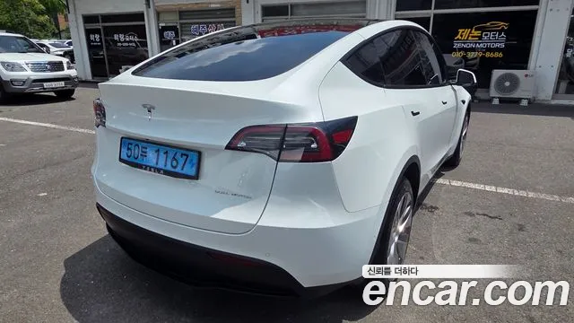 Tesla Model Y 2021