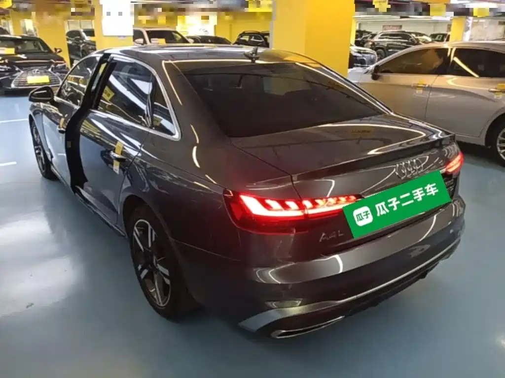 Audi A4 2022