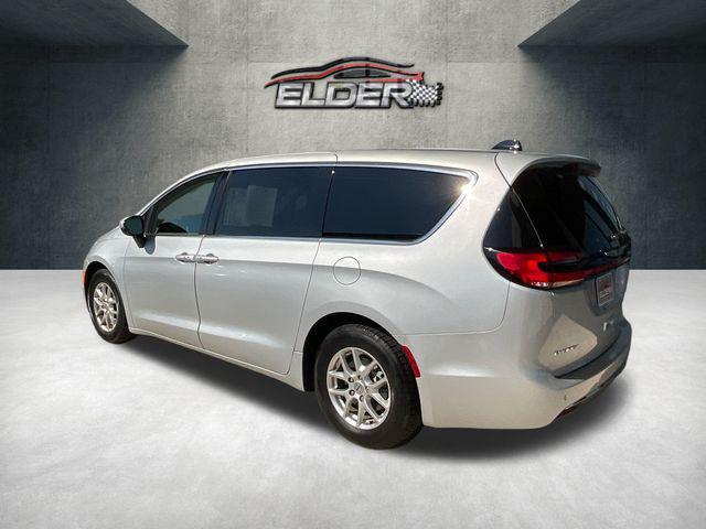 Chrysler Pacifica 2023