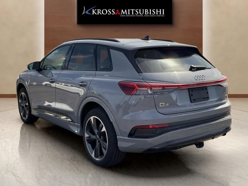 Audi Q4 e-tron 2023