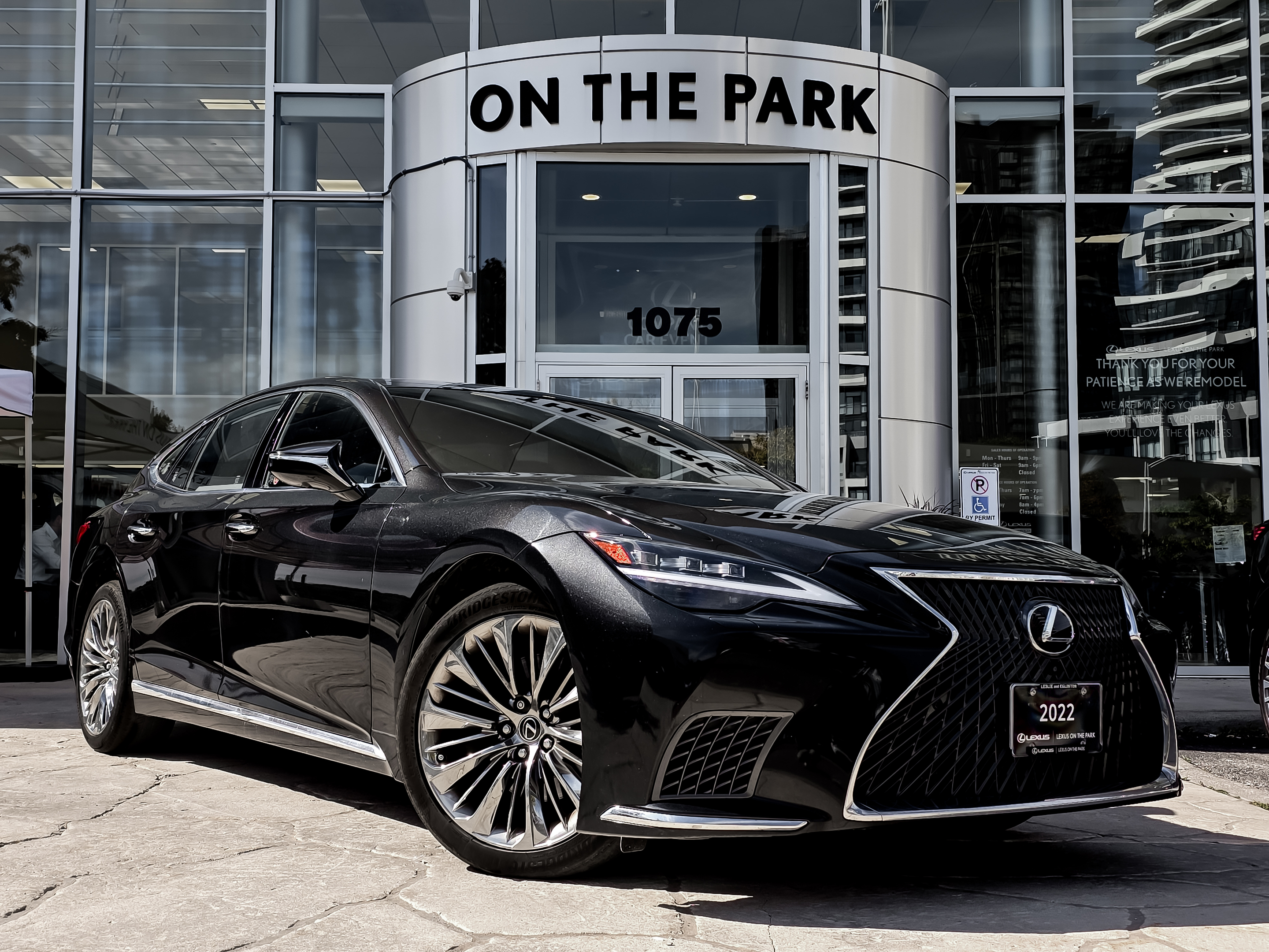 Lexus LS 2022