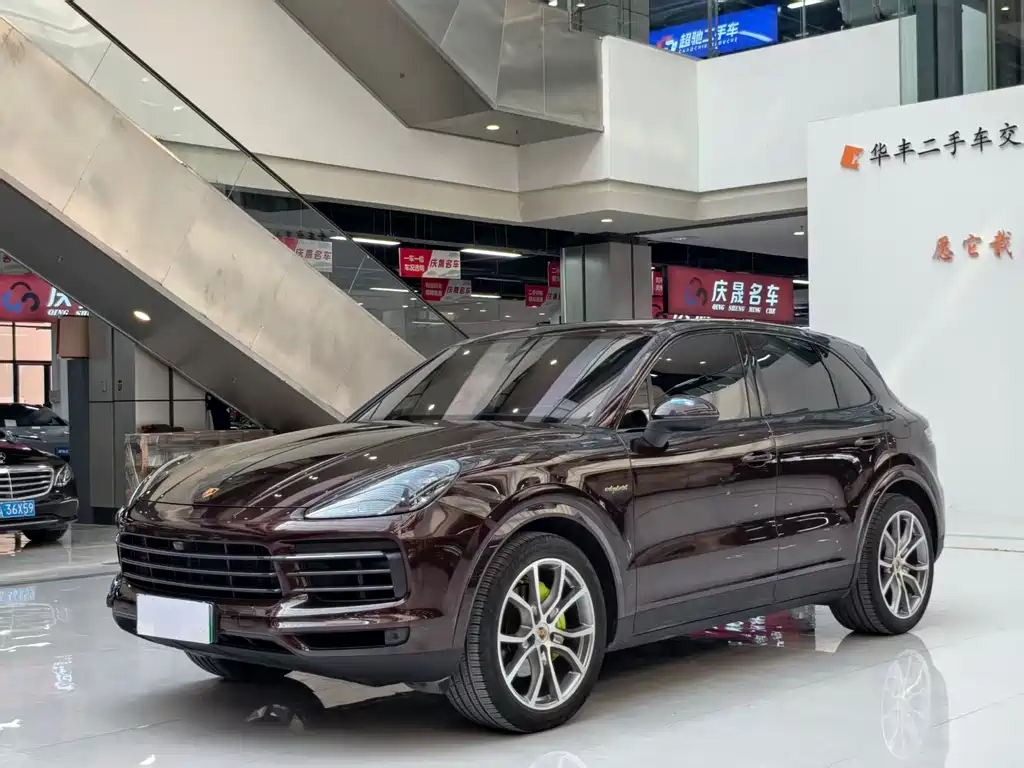 Porsche Cayenne 2023