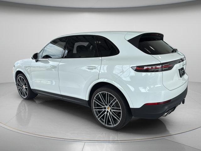 Porsche Cayenne 2021