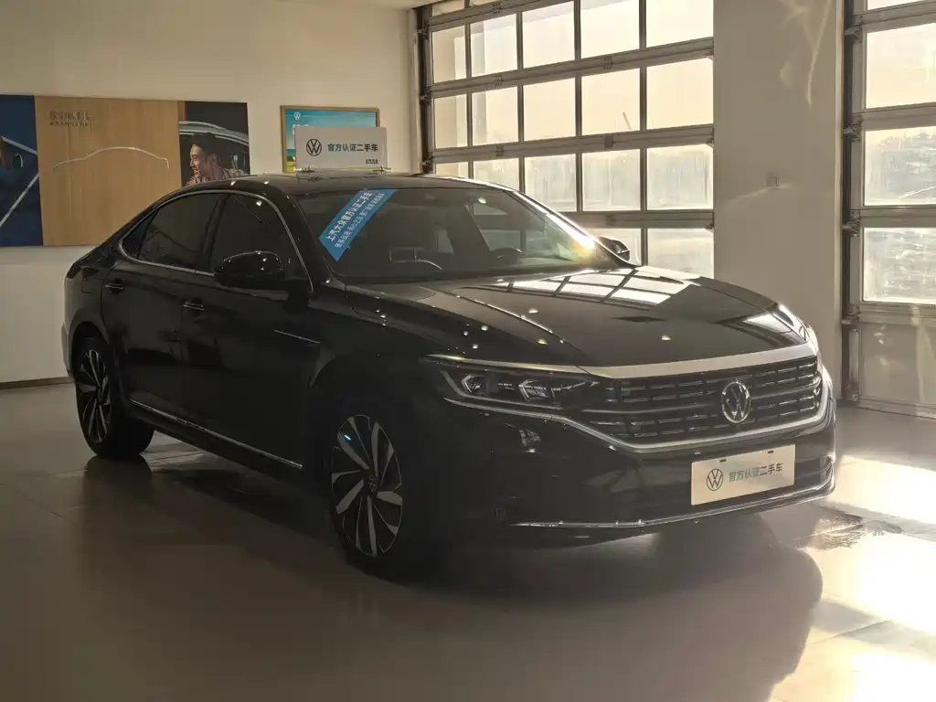Volkswagen Passat 2024