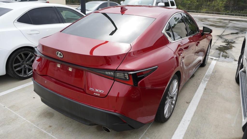 Lexus IS 300 2023