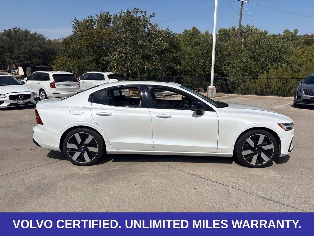 Volvo S60 2024