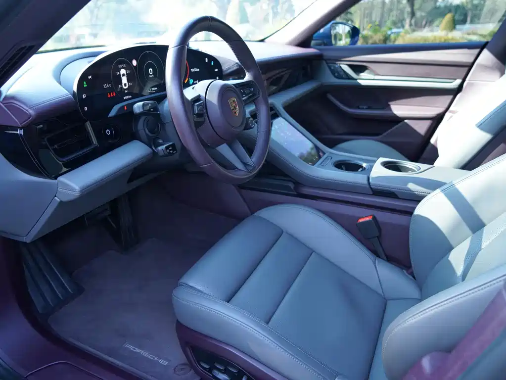 Porsche Taycan 2024