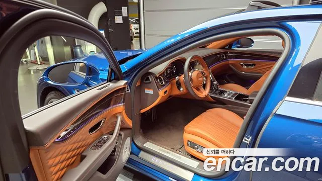 Bentley Flying Spur 2023