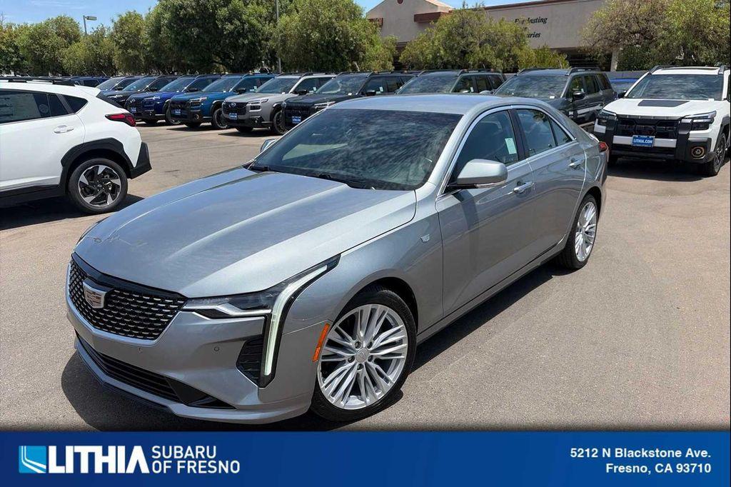 Cadillac CT4 2024