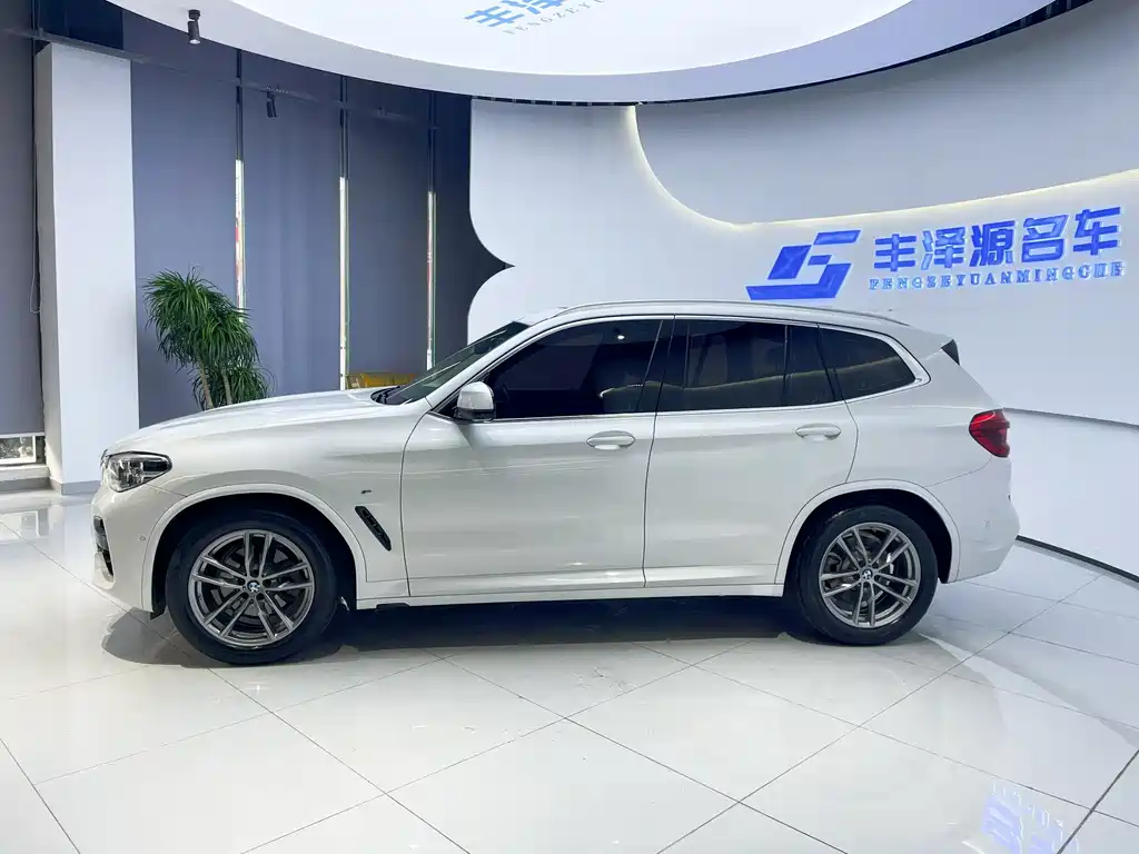 BMW X3 2021