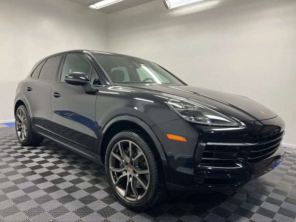 Porsche Cayenne 2021