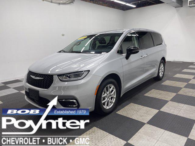Chrysler Pacifica 2024