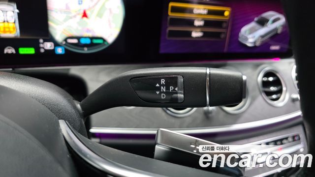 Mercedes-Benz E-Класс 2021
