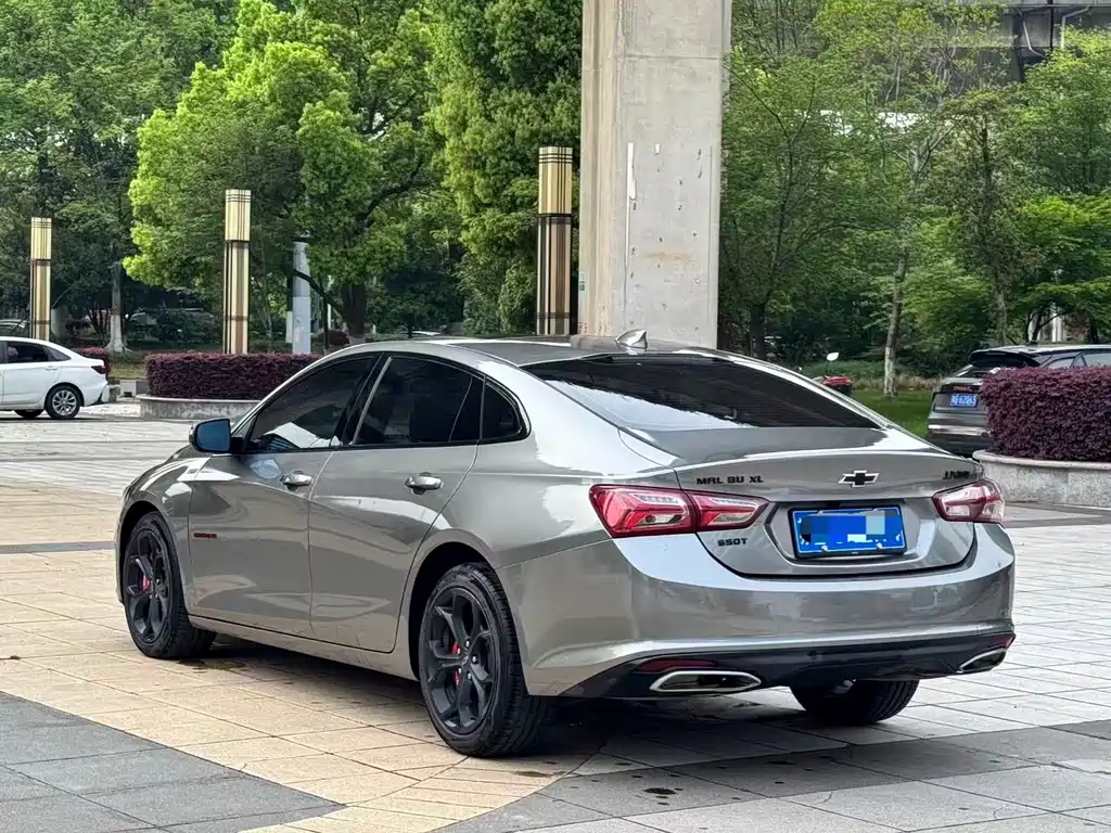 Chevrolet Malibu 2021