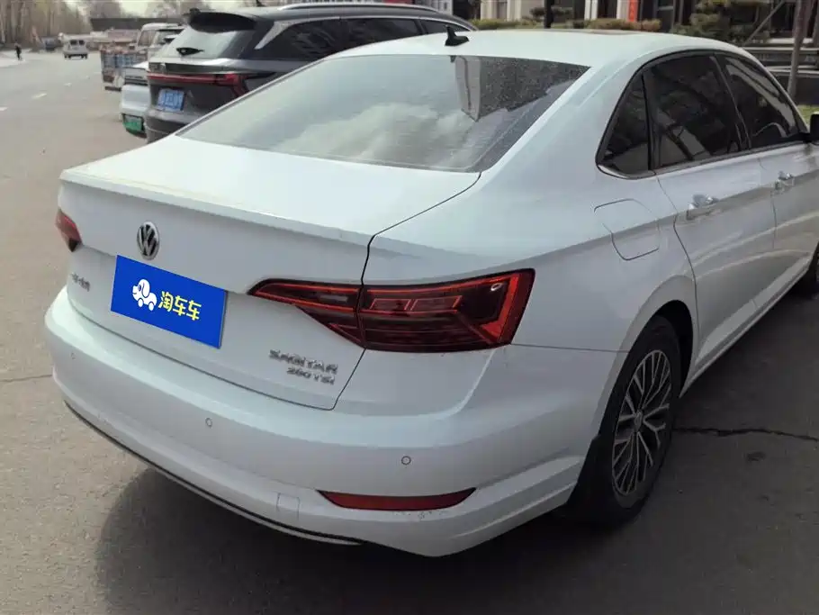 Volkswagen Jetta 2021