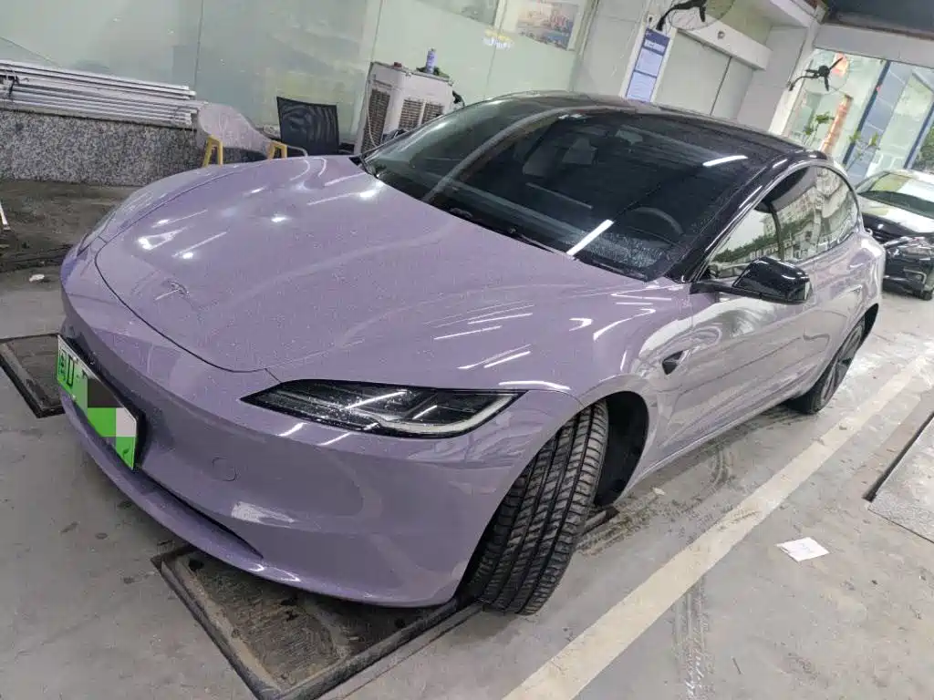 Tesla Model 3 2023