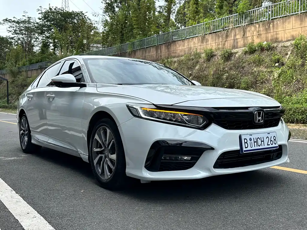 Honda Inspire 2020