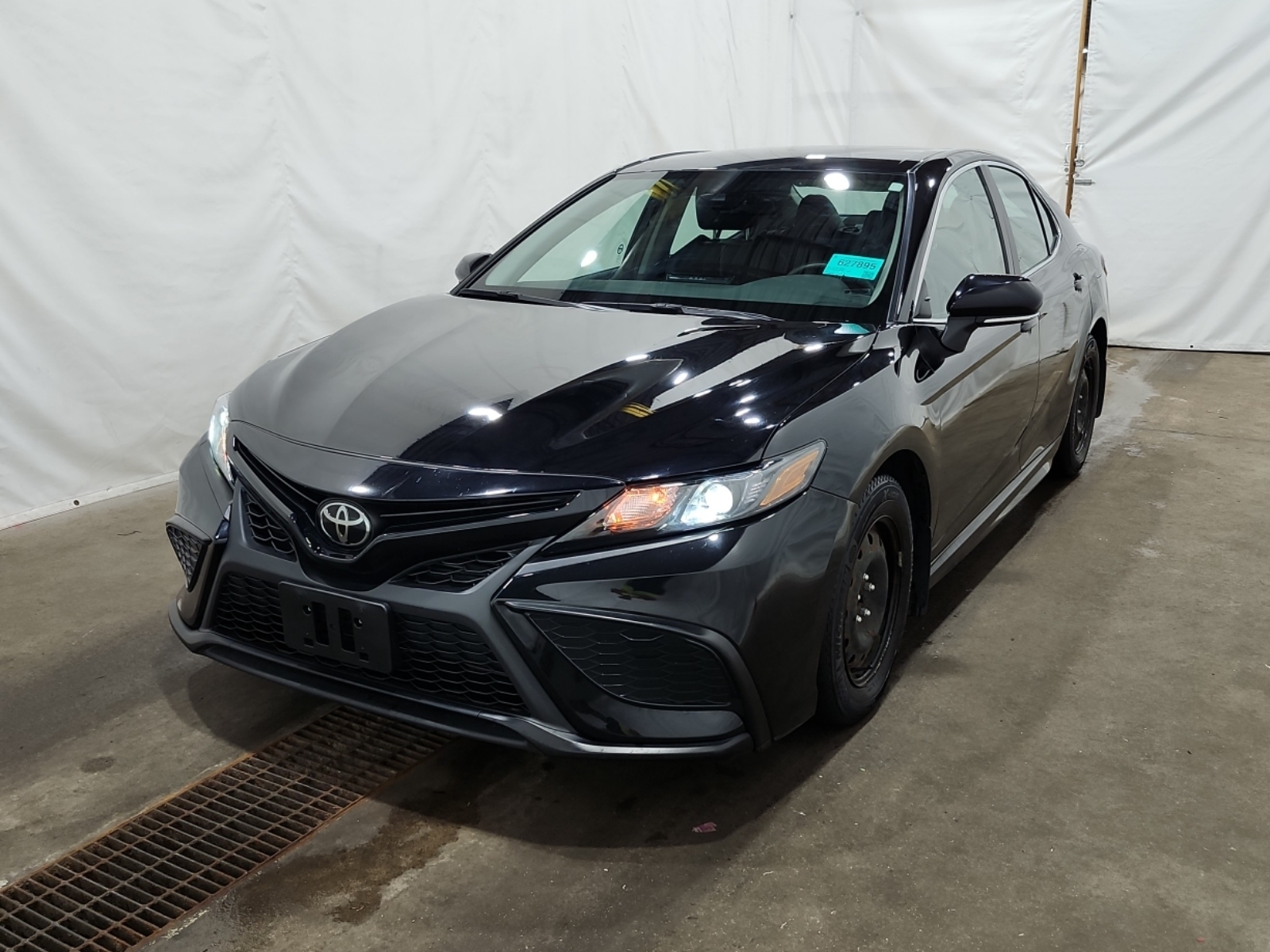 Toyota Camry 2023