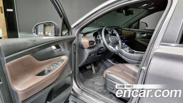 Hyundai Santa Fe 2023