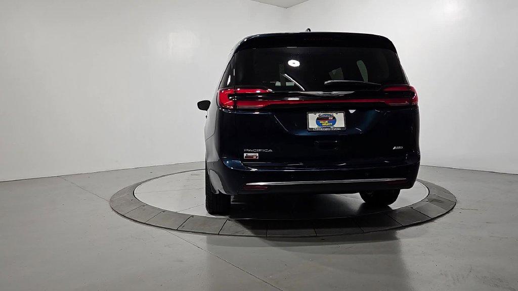 Chrysler Pacifica 2023