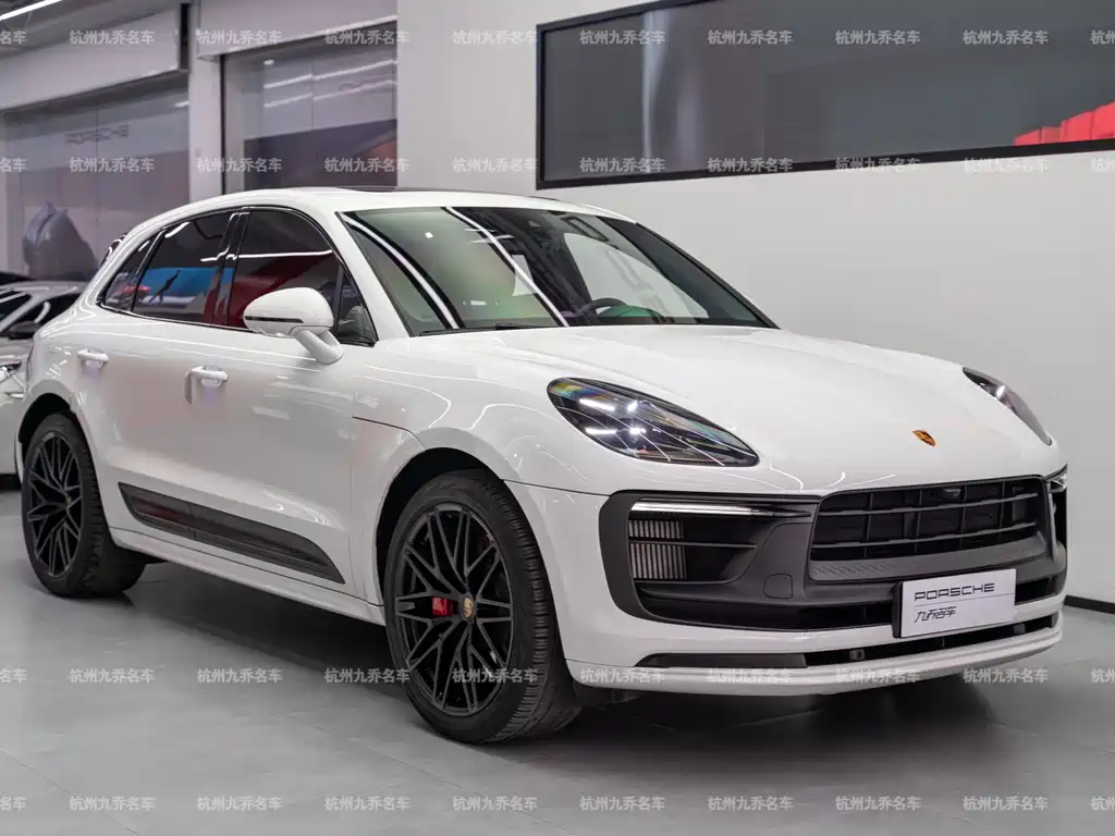 Porsche Macan 2022