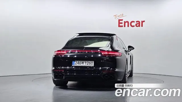 Porsche Panamera 2020