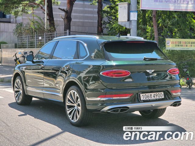 Bentley Bentayga 2025