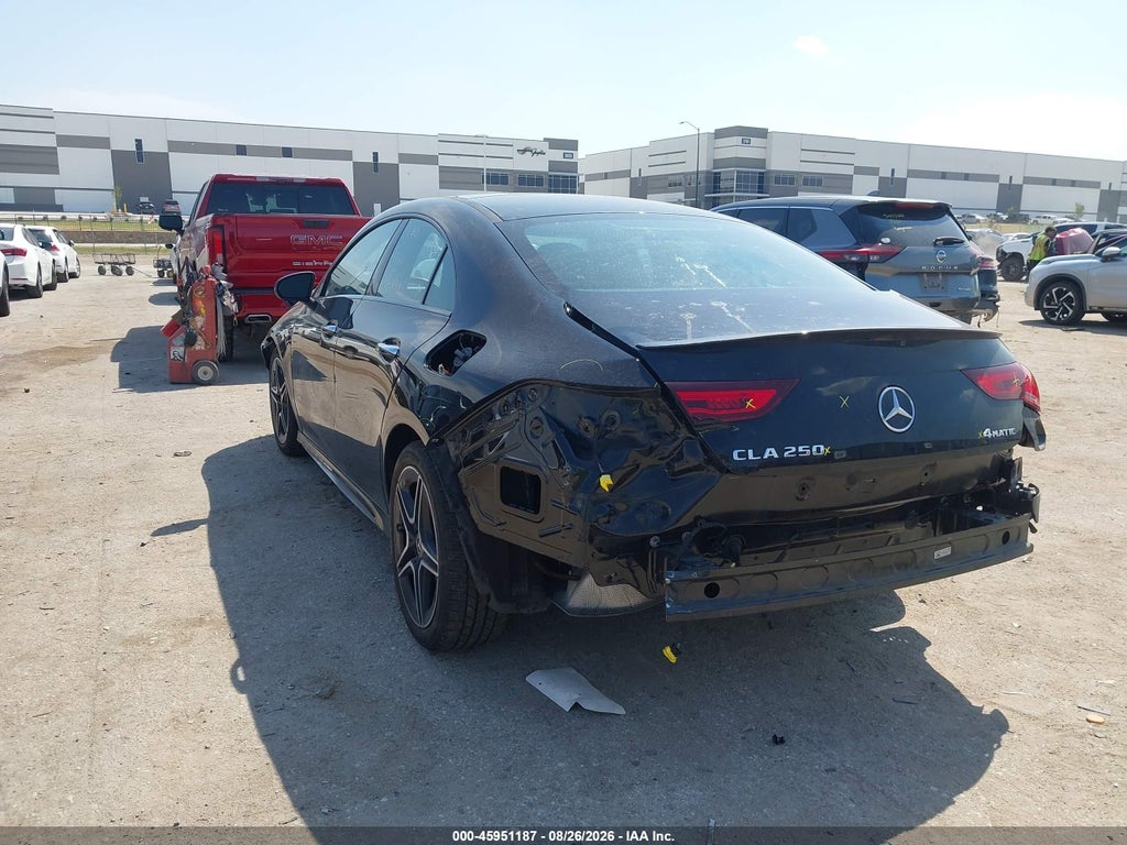 Mercedes-Benz CLA 2023
