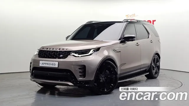 Land Rover Discovery 2024