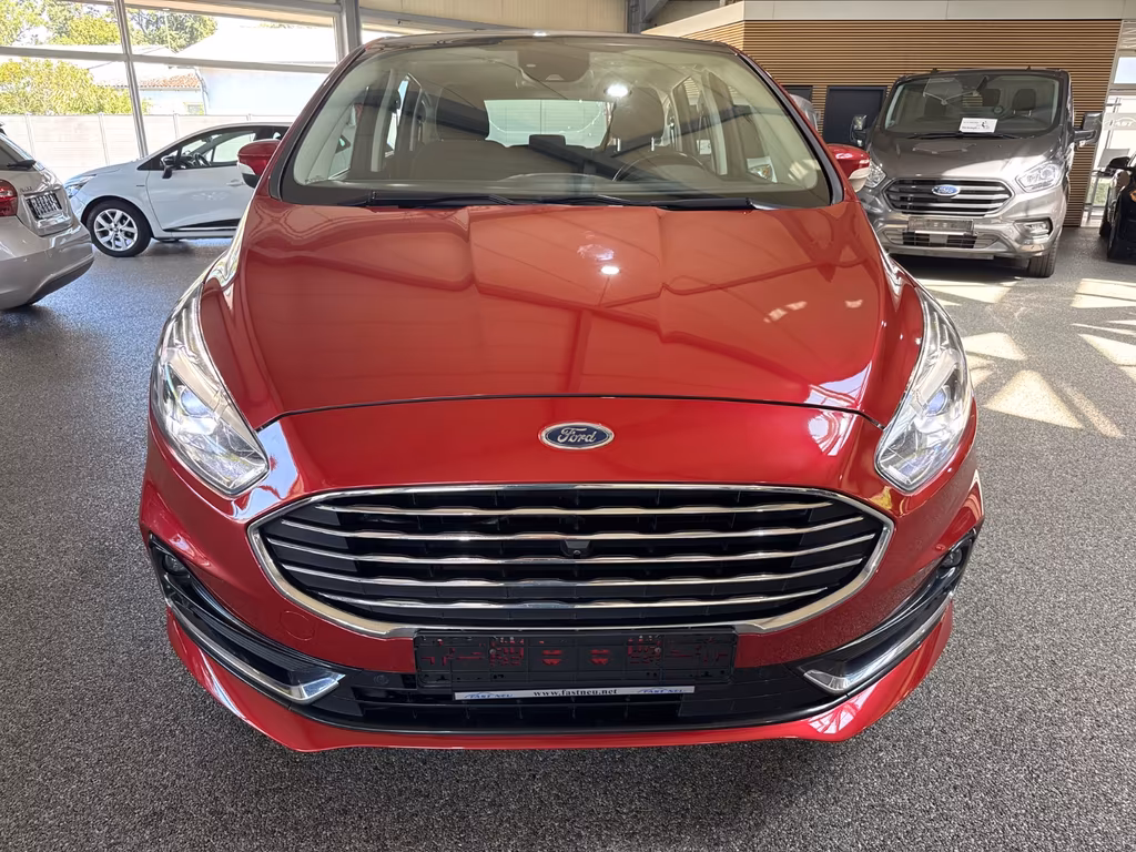 Ford S-MAX 2022