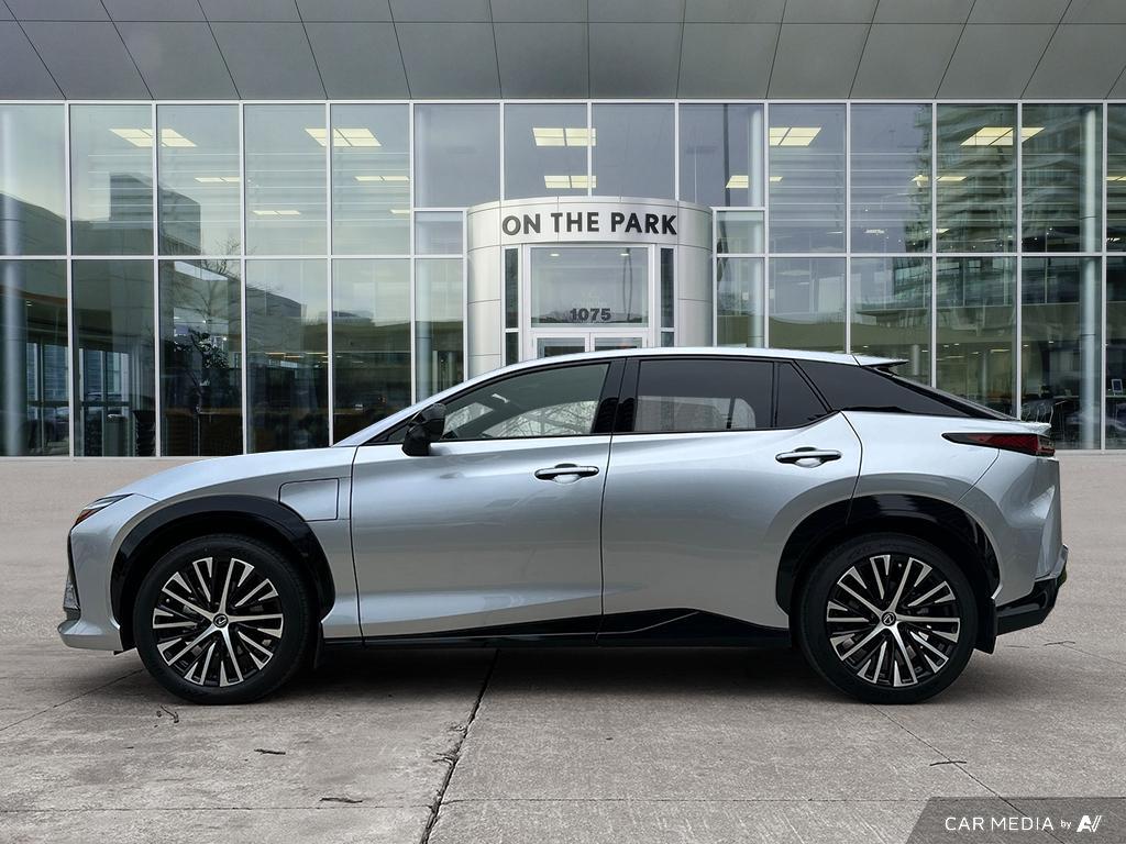 Lexus RZ 2025