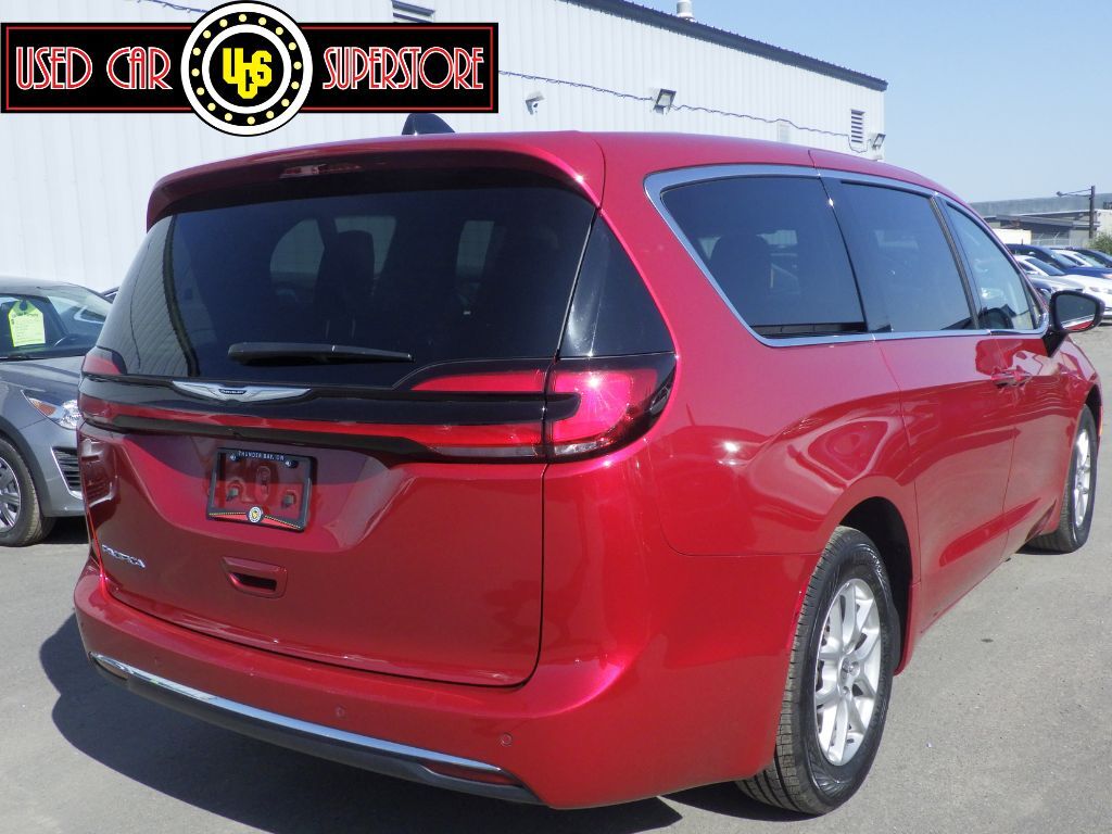 Chrysler Pacifica 2024