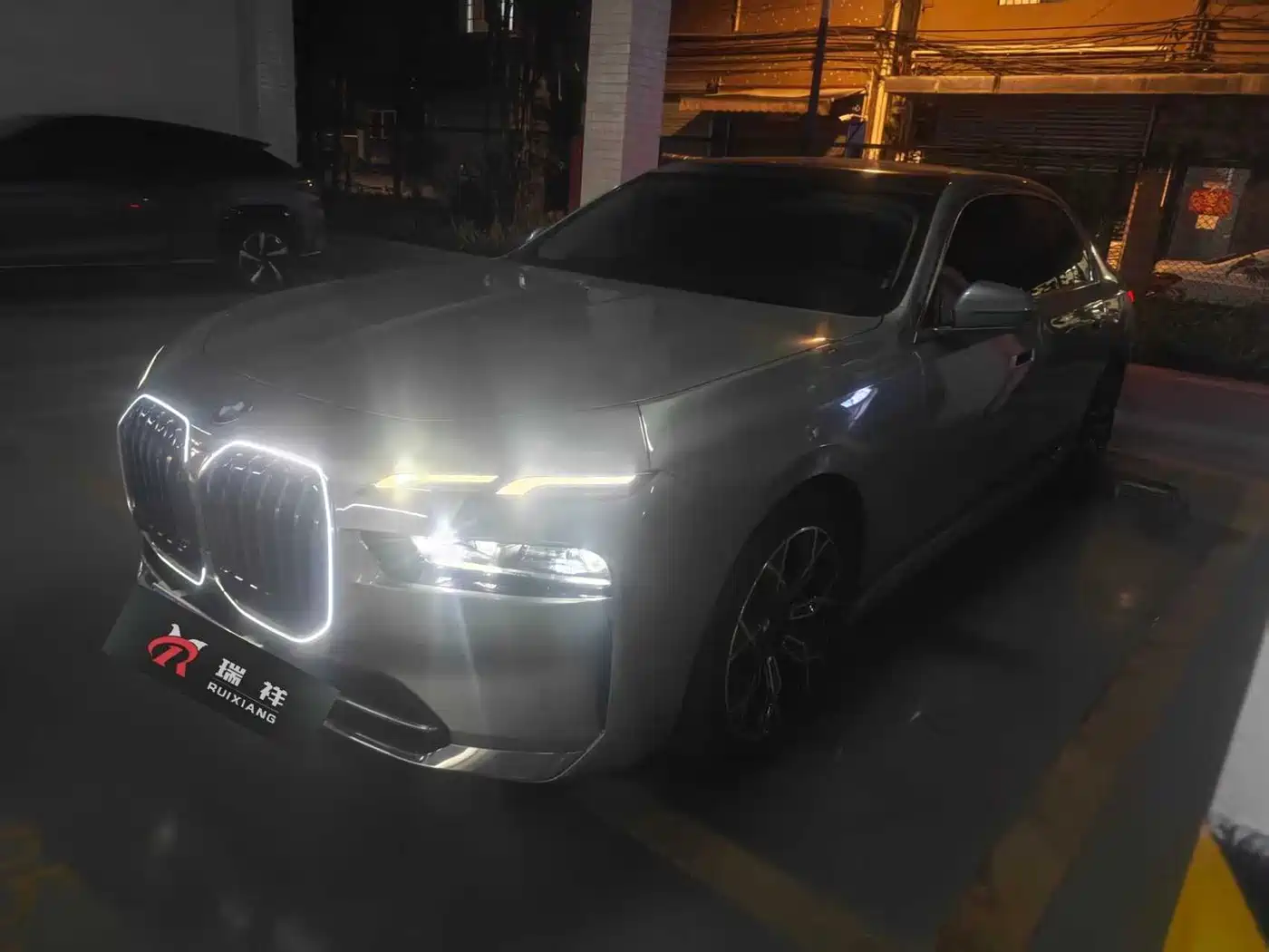 BMW 7 серии 2023
