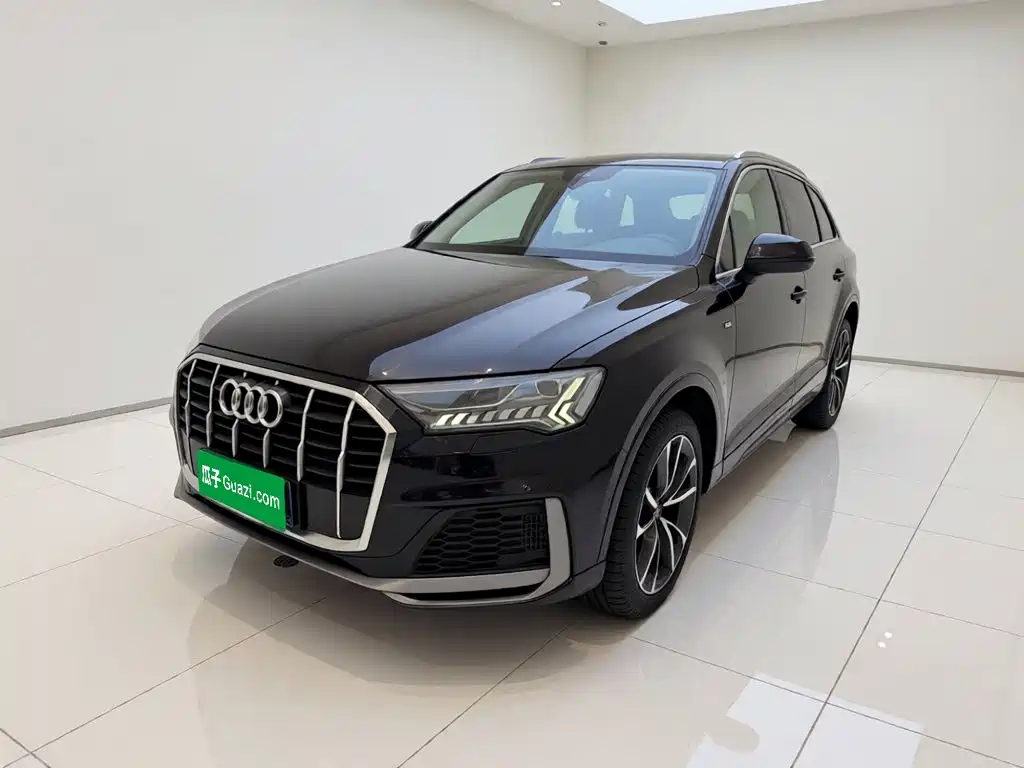 Audi Q7 2021