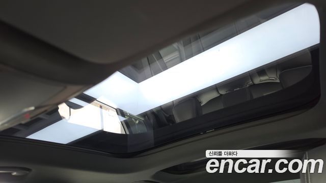 Mercedes-Benz E-Класс 2023