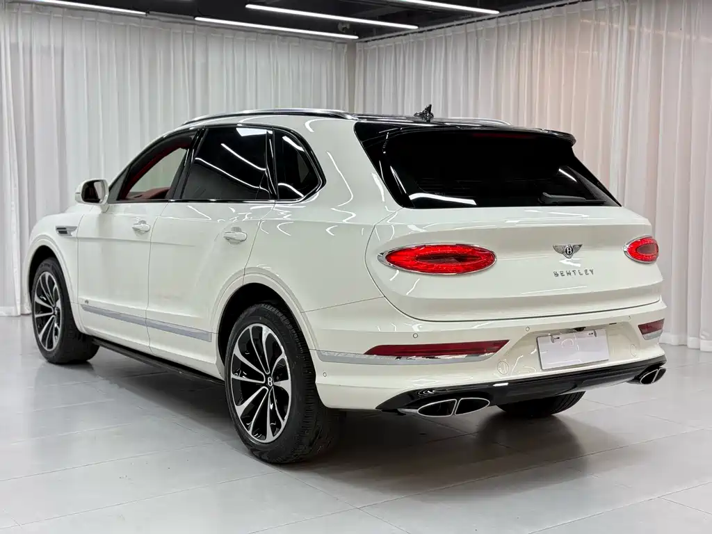 Bentley Bentayga 2021