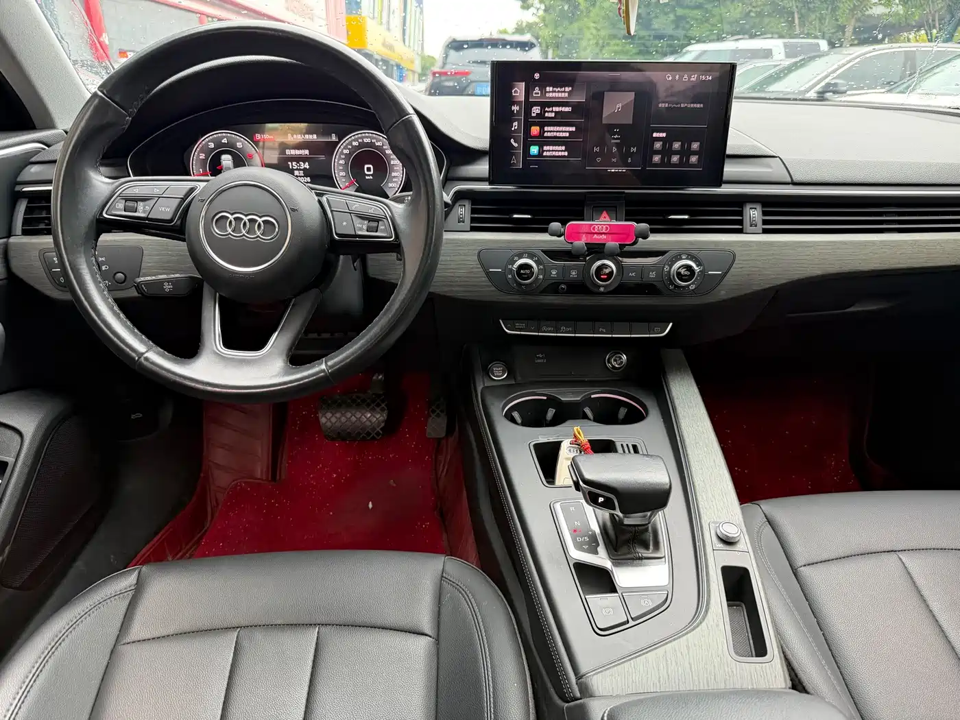 Audi A4 2023