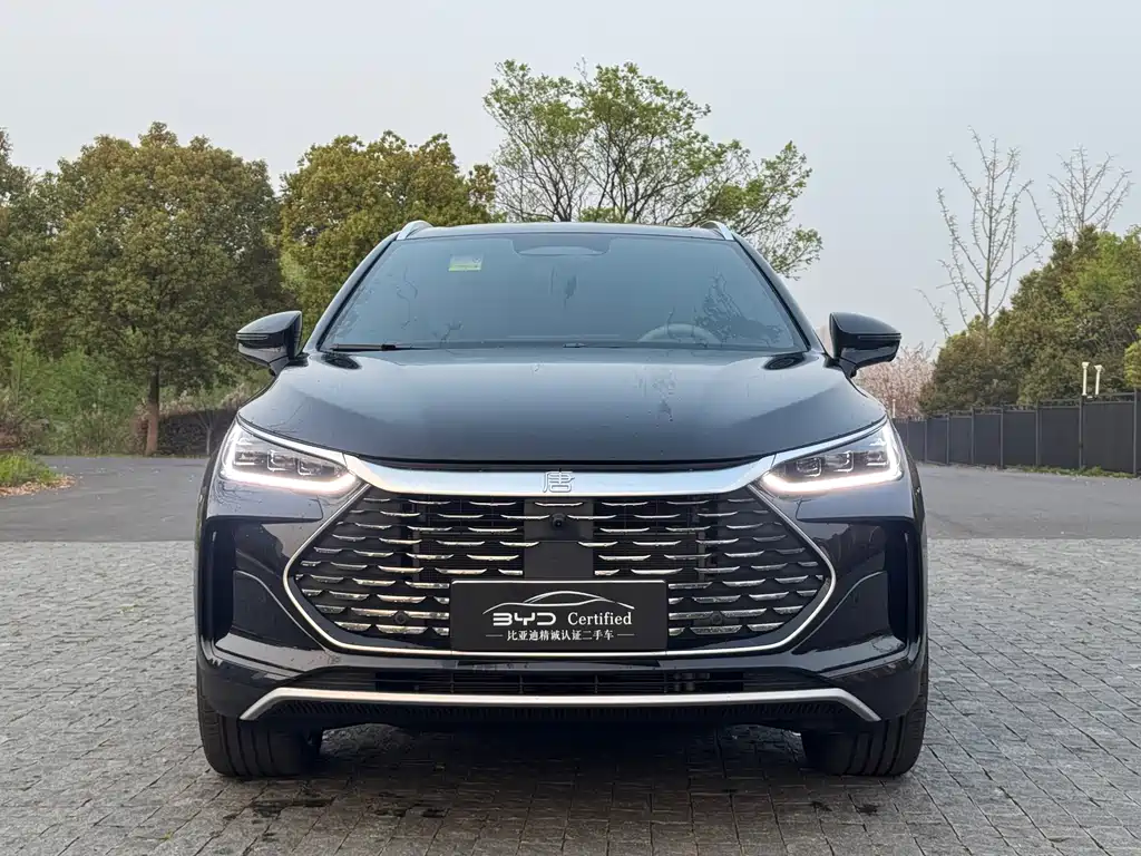 BYD Tang 2025