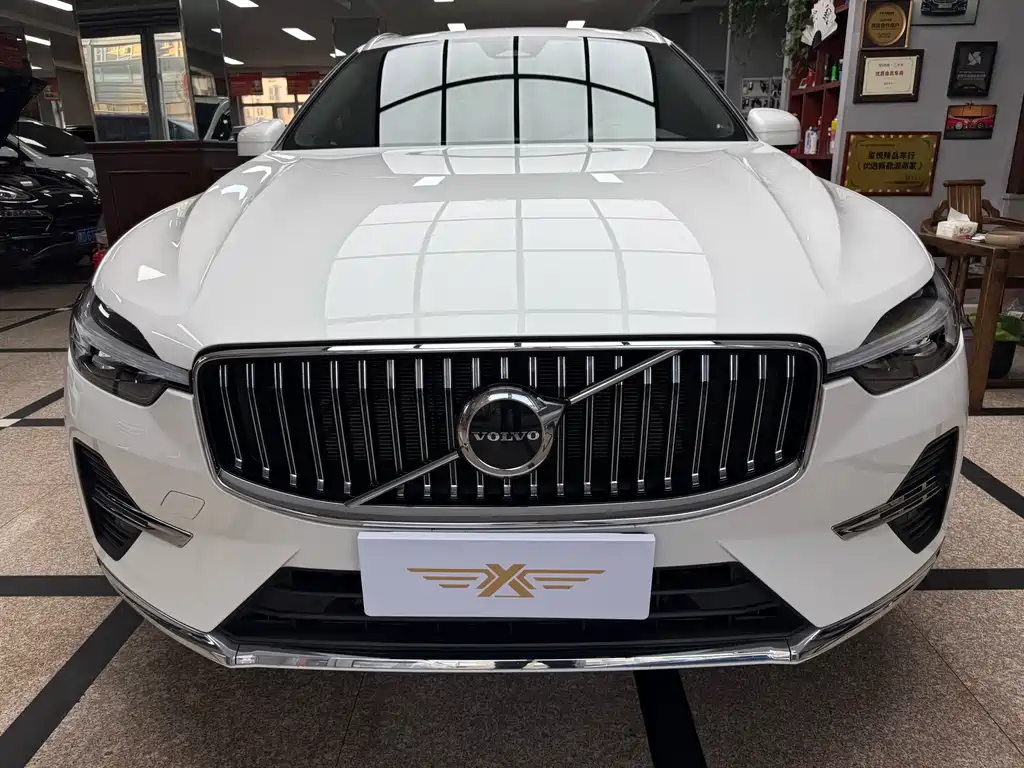 Volvo XC60 2023