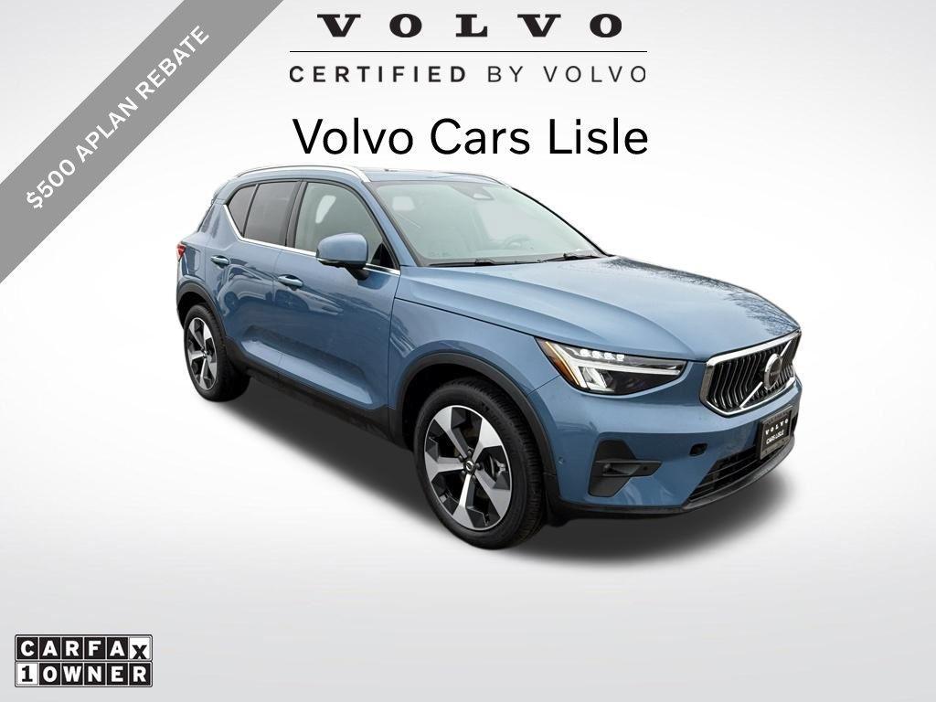 Volvo XC40 2025