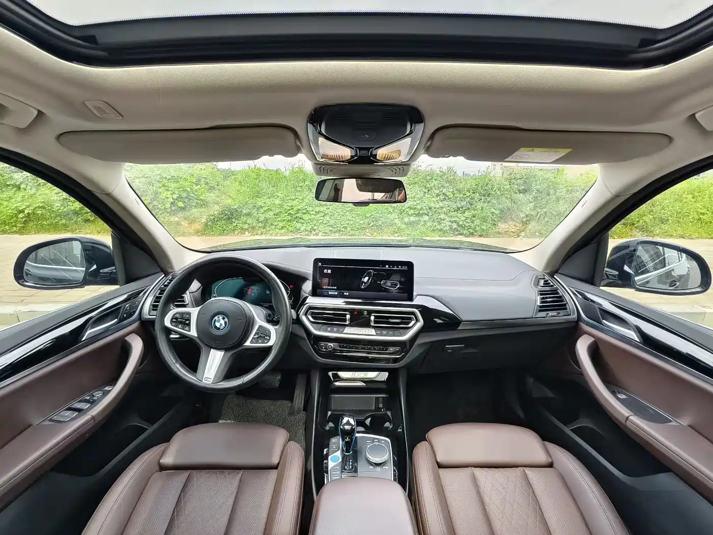 BMW iX3 2023