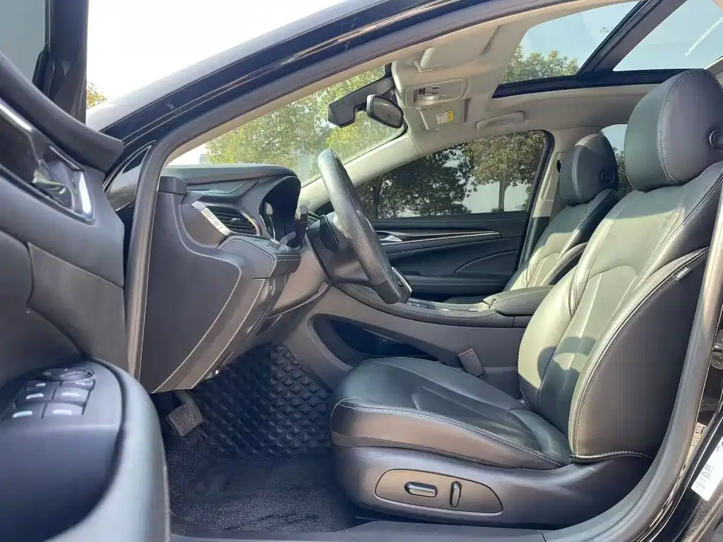 Buick LaCrosse 2023