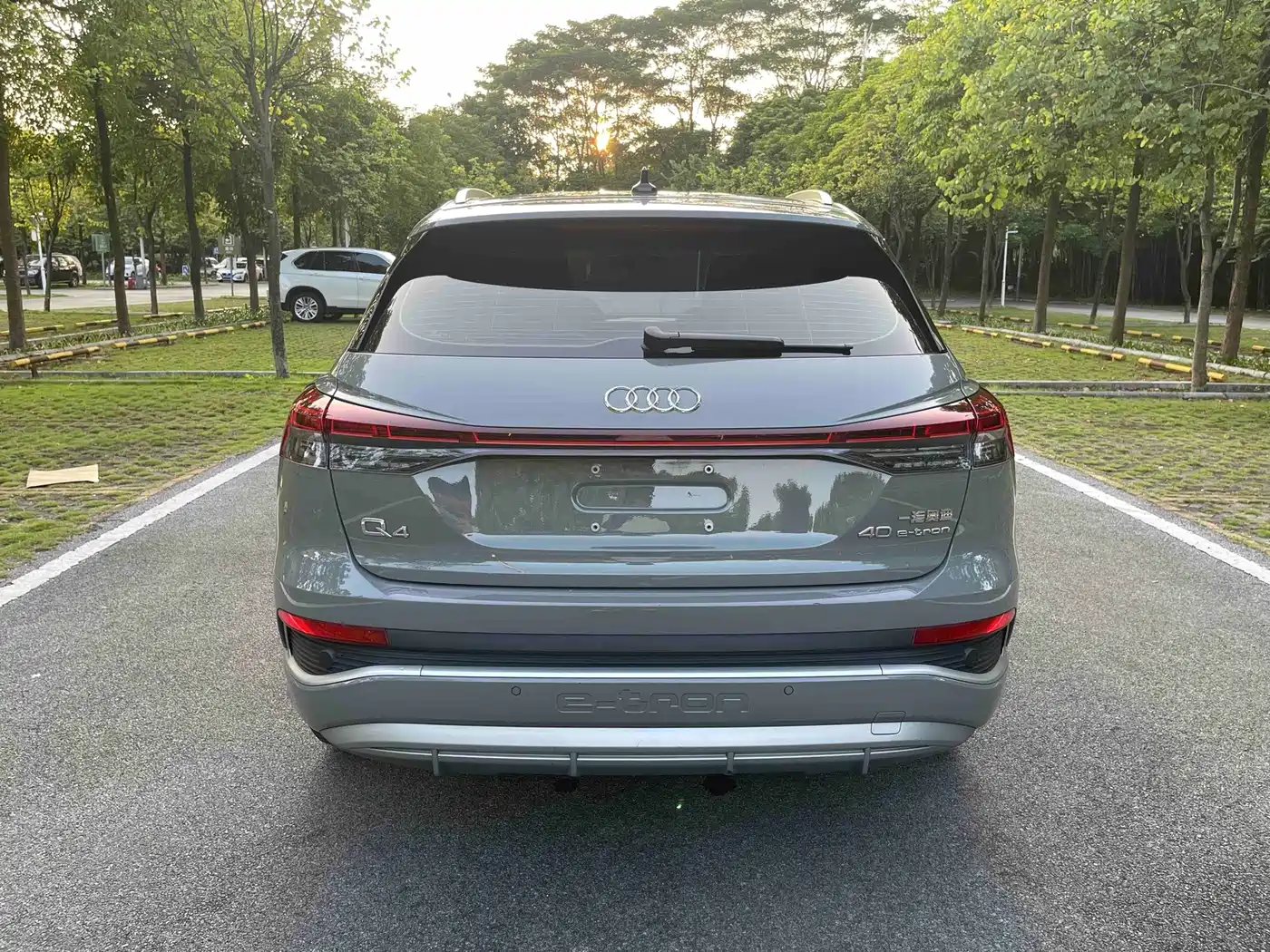 Audi Q4 e-tron 2024