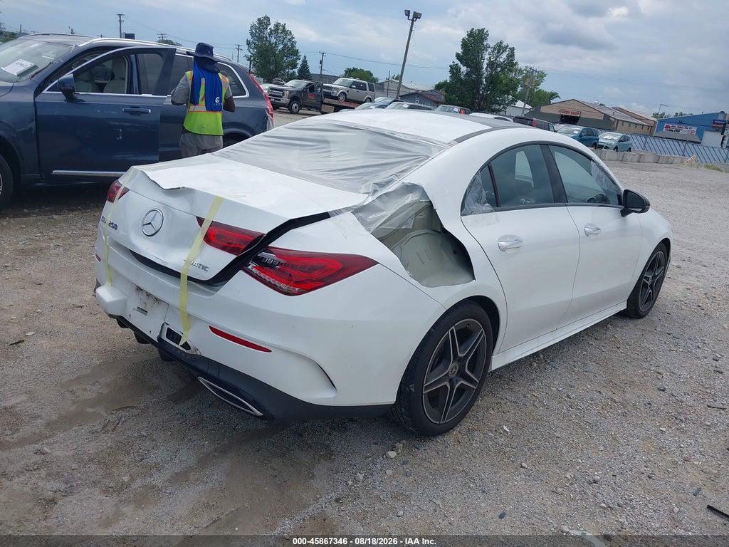 Mercedes-Benz CLA 2022
