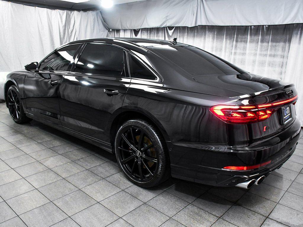 Audi S8 2023