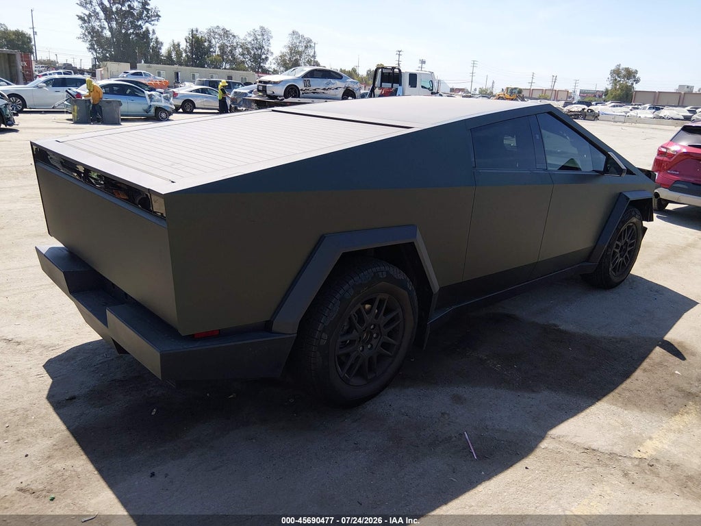 Tesla Cybertruck 2026
