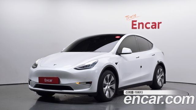 Tesla Model Y 2021