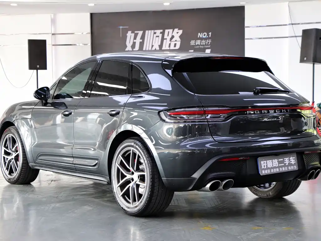 Porsche Macan 2023